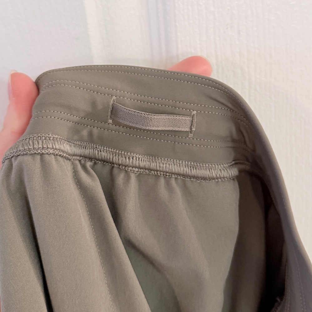 Lululemon Adapted State High-Rise Airflow Jogger in 'Cobalt Dust' - Women's 14 - Picture 13 of 13